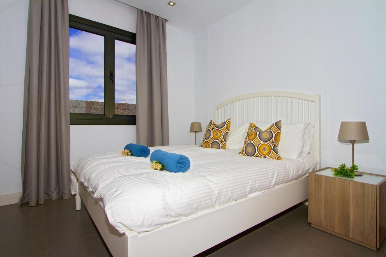 Luxury Los Mojones Villa Short Walk To Old Town Private Heated Pool Villa Los Mojones Angie Puerto Del Carmen Тиас Экстерьер фото